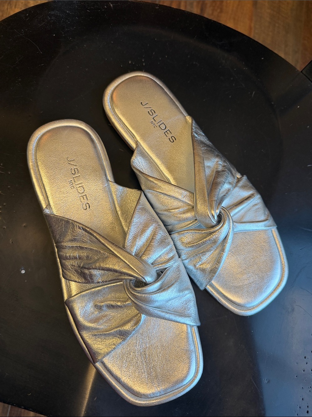 J/SLIDES Silver Knot Slide - YAYA Sandals